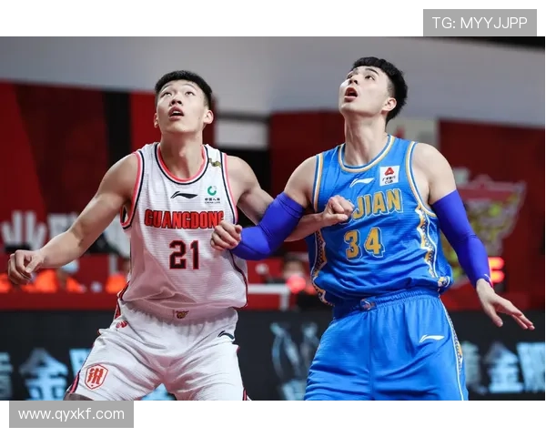 克尼佩尔表现出色4号秀13投6中贡献18分2篮板2助攻助力球队胜利